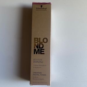 new schwarzkopf blondme permanent hair color toner in apricot
